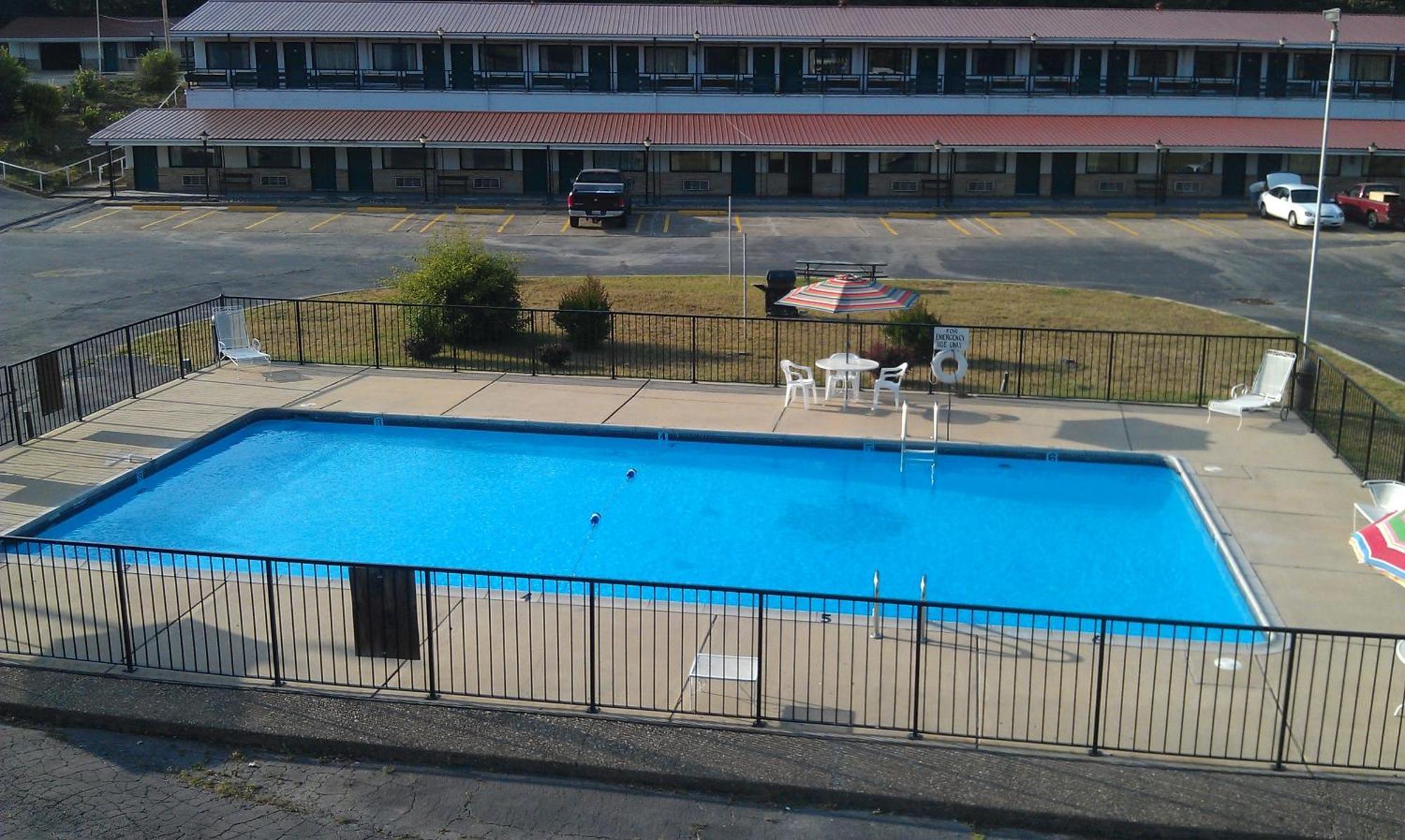Family Budget Inn Харисън Екстериор снимка