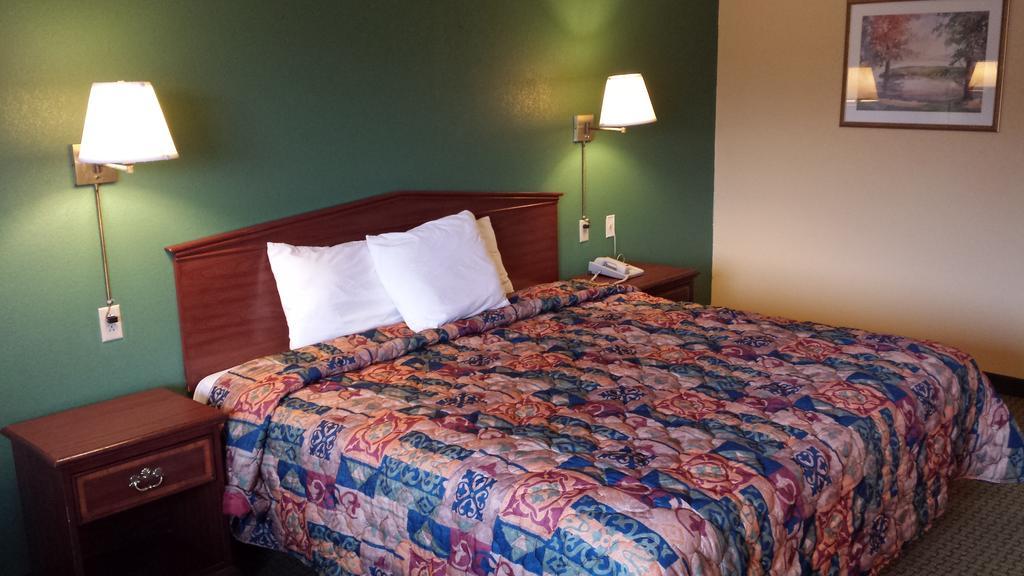 Family Budget Inn Харисън Екстериор снимка