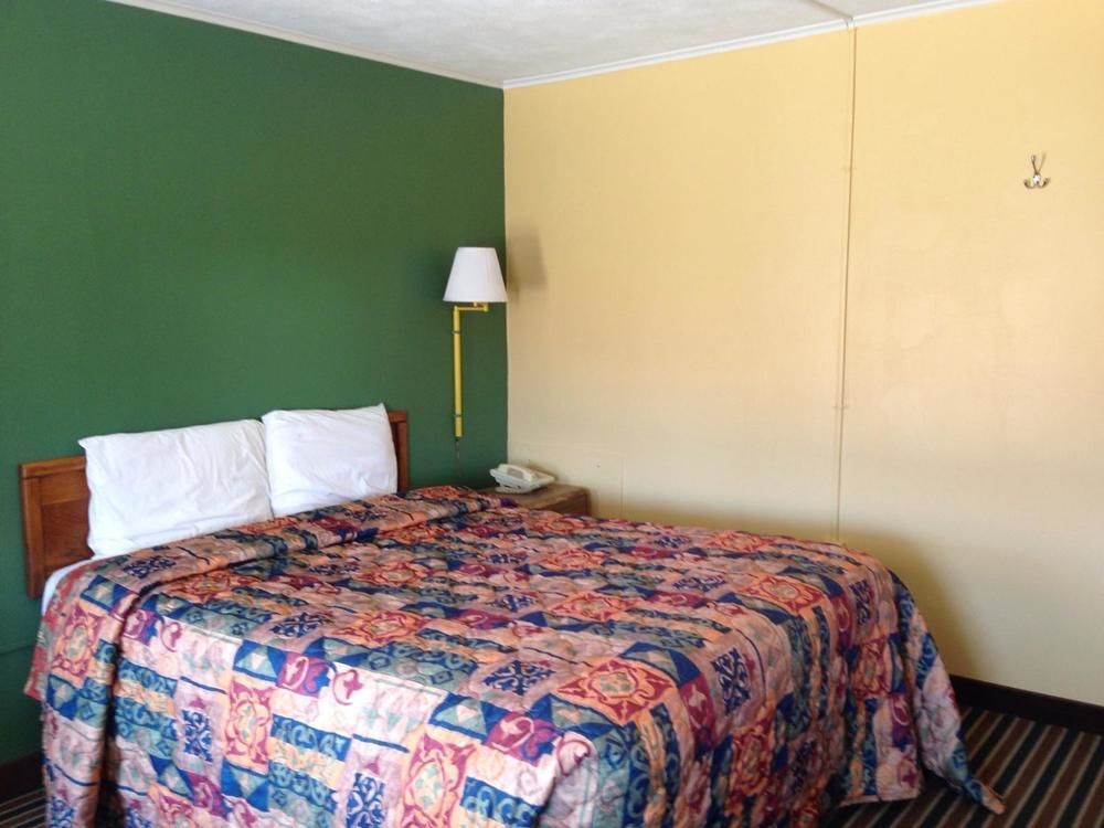Family Budget Inn Харисън Екстериор снимка