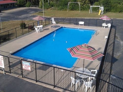 Family Budget Inn Харисън Екстериор снимка