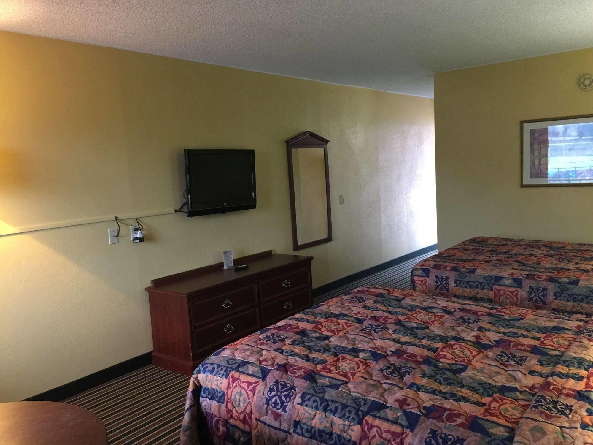 Family Budget Inn Харисън Екстериор снимка