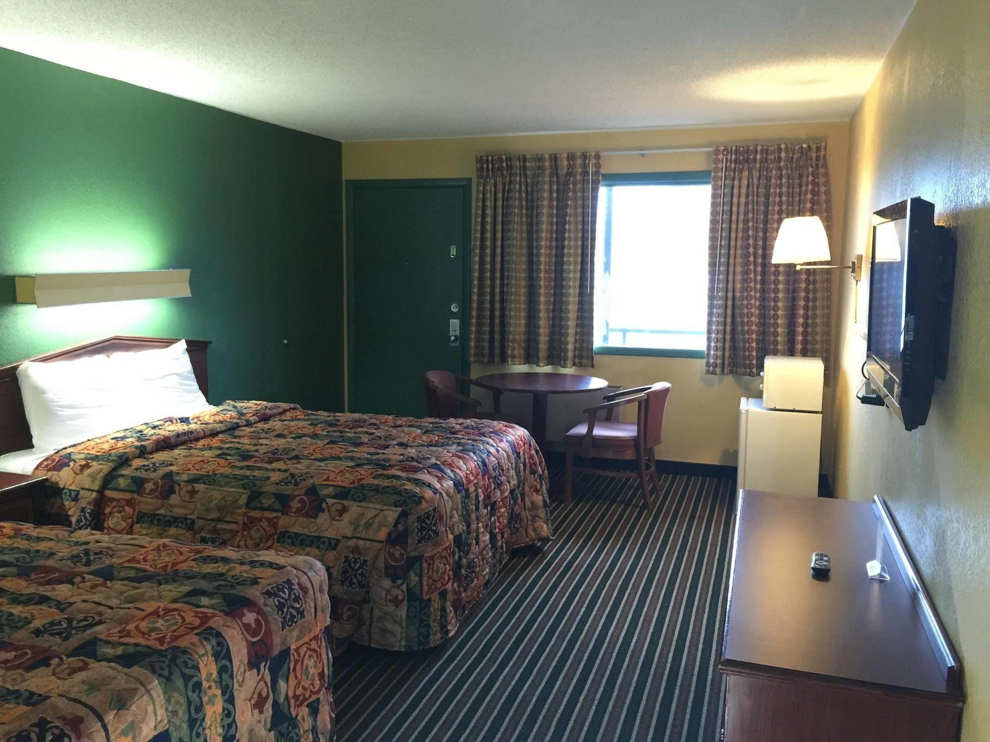 Family Budget Inn Харисън Екстериор снимка