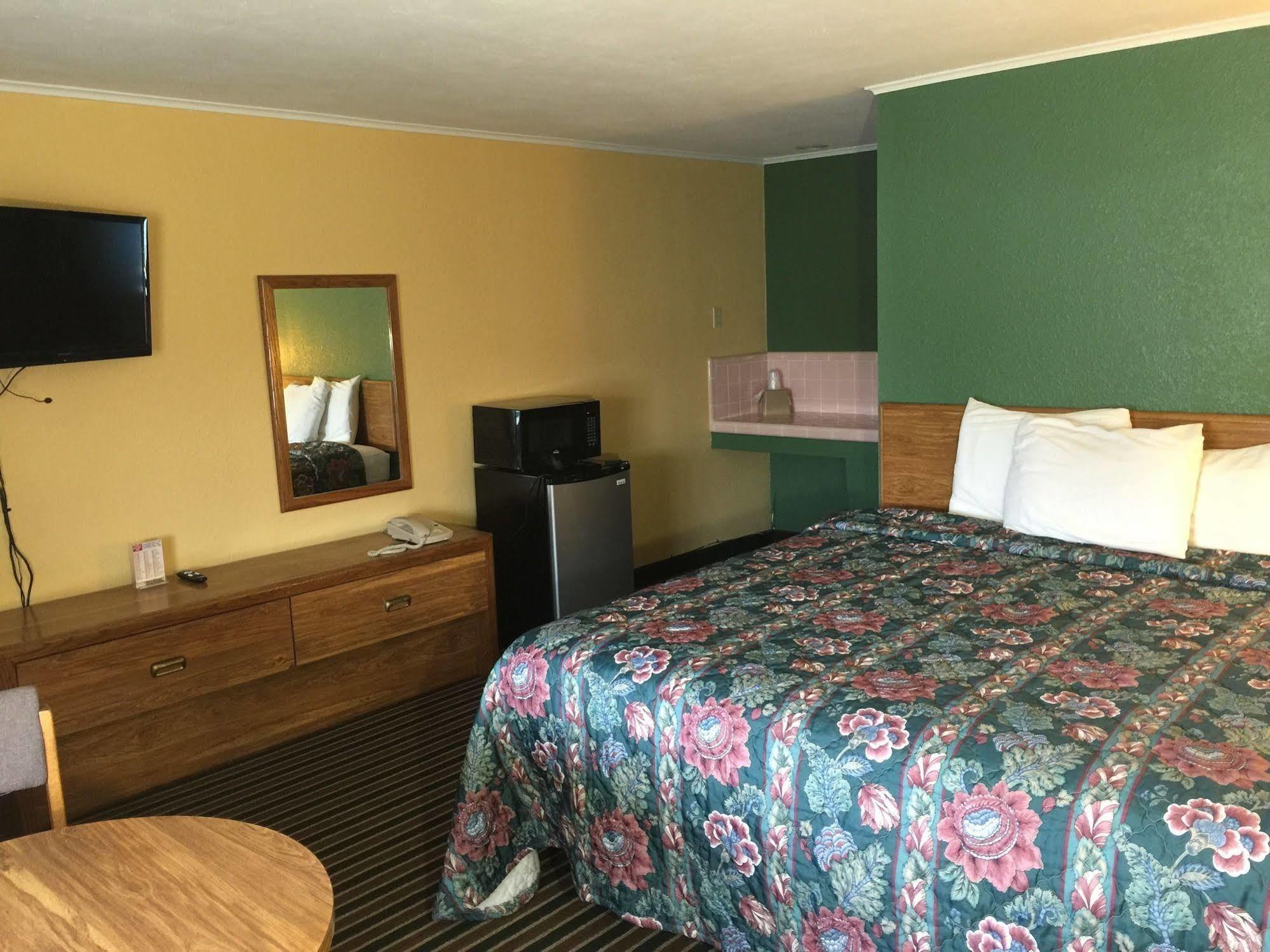 Family Budget Inn Харисън Екстериор снимка